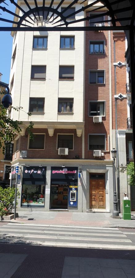 Valentina Lägenhet Madrid Exteriör bild